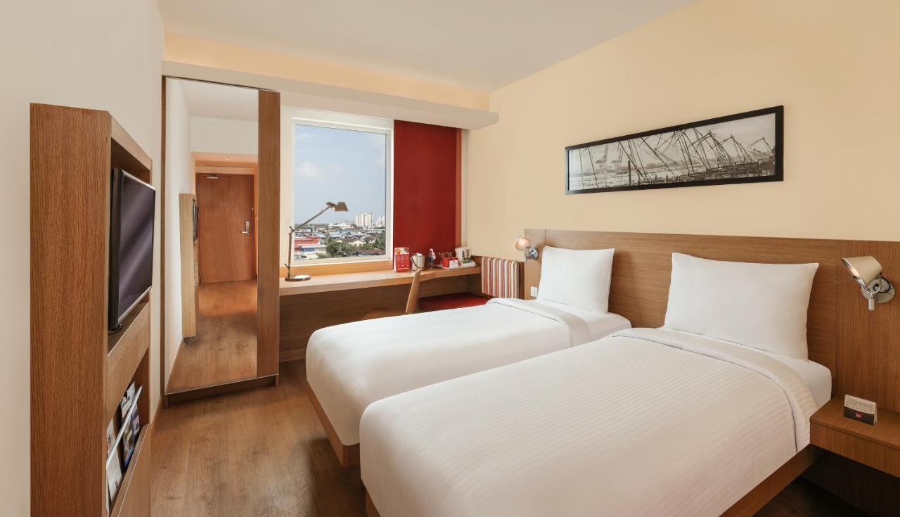 Ibis Kochi City Centre - An Accor Brand Eksteriør billede